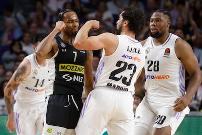 Punter y Llull, con Yabusele junto a ellos.