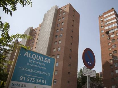 Viviendas en alquiler por parte de una socimi en la calle Condesa de Venadito en Madrid.