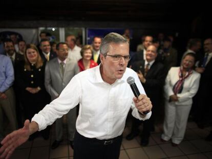 Jeb Bush busca o voto evangélico hispânico.