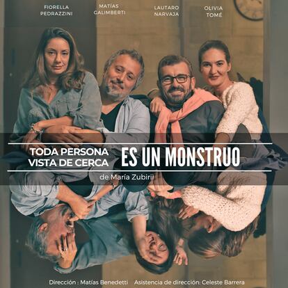 Cartel de la obra de teatro 'Toda persona vista de cerca es un monstruo', en el Teatro Lara.