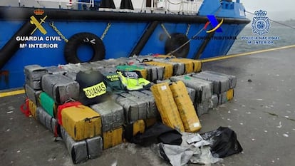 Imagen de la cocaína incautada en un barco carguero abordado a 150 millas de la costa de Portugal.