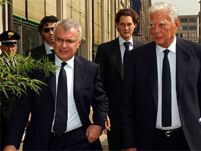 El consejero delegado de Fiat, Giuseppe Morchio (izquierda), y el presidente, Umberto Agnelli, ayer en Turín.