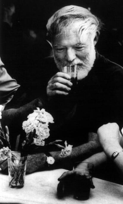 Ernest Hemingway, fotografiado en Pamplona en 1959.