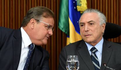 Geddel, quando ainda era ministro, ao lado do presidente Temer