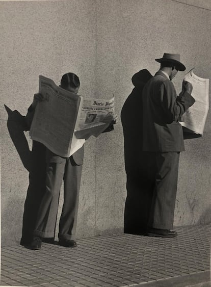 A Procura de Emprego, 1948. En Galería RocioSantaCruz