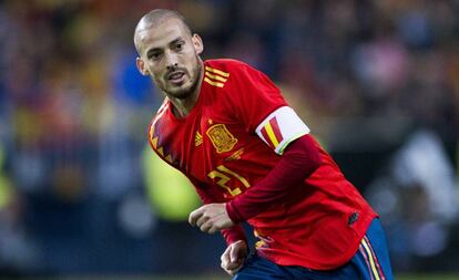 David Silva con el brazalete de capitán.