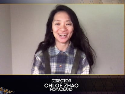 La directora Chloé Zhao durante la 74ª edición de los premios de cine de la Academia Británica.