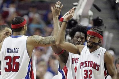 Hamilton y los Wallace, Ben y Rasheed, fueron junto a Prince los artífices de la victoria de Detroit.