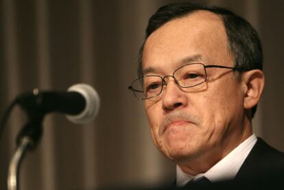 El presidente de Olympus, Shuichi Takayama, el año pasado en una rueda de prensa.