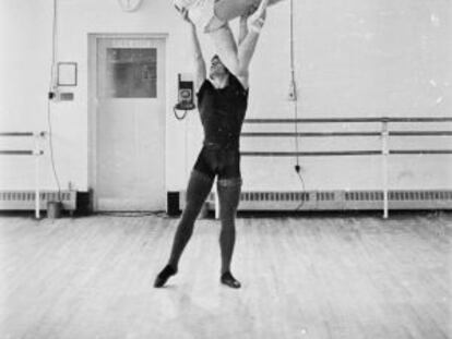 David Wall y Margot Fonteyn, en 1968.