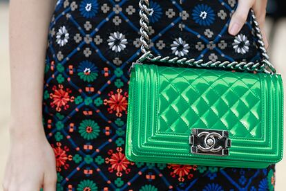 El bolso ‘boy’ de Chanel en Hardly Ever Worn It.