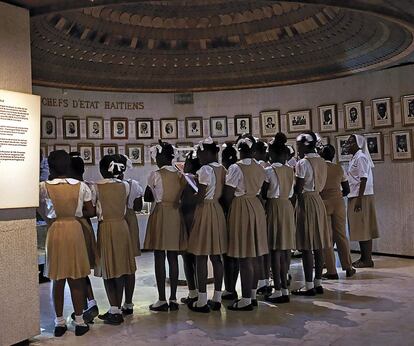 Interior del museo del panteón nacional haitiano.