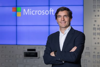 Microsoft ha designado a Juan Chinchilla como nuevo director de pymes en España. Desde su ­incorporación a la multinacional en 2019, ha liderado proyectos de transformación digital e implementación de soluciones empresariales de CRM, ERP y low code en compañías de España y Portugal. Anteriormente trabajó en Dell y Lenovo, y en ambas desempeñó cargos de dirección en los departamentos de ventas, marketing y desarrollo de negocio.