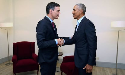 Fotografía facilitada por Presidencia del Gobierno del encuentro entre el expresidente de Estados Unidos Barack Obama y el presidente del Gobierno español, Pedro Sánchez.