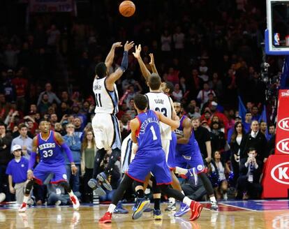 Conley lanza el triple ganador.