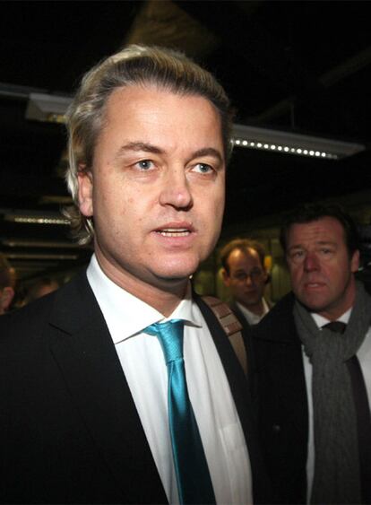 El diputado holandés de extrema derecha Geert Wilders, en el aeropuerto londinese de Heathrow.