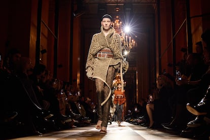 Desfile de Dries Van Noten en la Ópera de París, el 5 de marzo durante la semana de la moda de la capital francesa.