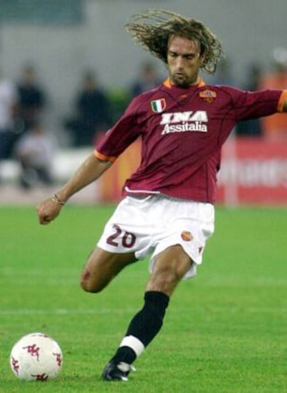 Batistuta, en su época de jugador de la Roma.