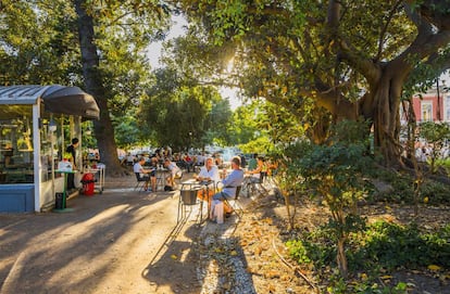 Una terraza en el jardín del Príncipe Real, en Lisboa. 
 