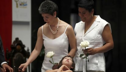 One of the first gay weddings in Mexico City in 2010.