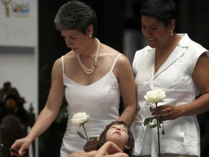 One of the first gay weddings in Mexico City in 2010.