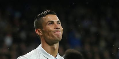 Cristiano Ronaldo, este domingo, durante el partido entre el Real Madrid v Athletic Bilbao, en el Santiago Bernabeu.