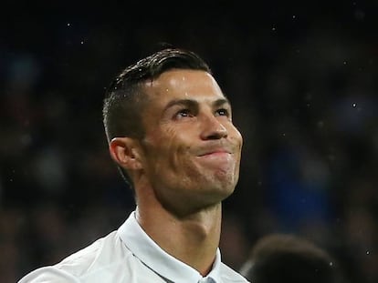 Cristiano Ronaldo, este domingo, durante el partido entre el Real Madrid v Athletic Bilbao, en el Santiago Bernabeu.