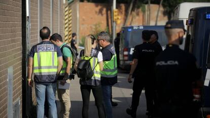 Registro en la sede de Gespol en Barcelona, en una operación del caso 'caso Enredadera'. 