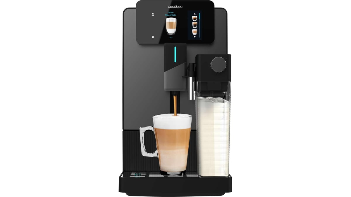 Prepara bebidas con leche de forma intuitiva gracias a su pantalla táctil.