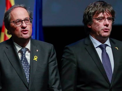 Quim Torra, amb l'expresident Puigdemont, dissabte a Brussel·les.