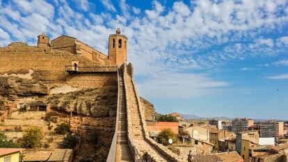 La sinuositat de la muralla de Balaguer.