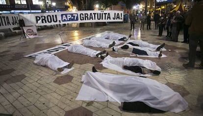 Protesta en Castell&oacute;n para pedir la gratuidad de la AP-7. 