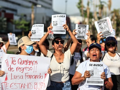 Activistas, familiares y amigos de Luisa Fernanda García Villegas, una mujer de 28 años desaparecida en Acapulco, el pasado 14 de diciembre.