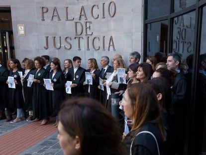 Letrados de la Administración de Justicia durante la jornada de huelga del 29 de noviembre.