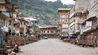 Calles de Freetown durante la epidemia de &eacute;bola.