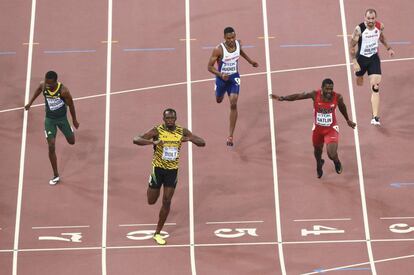 Més enllà de Bolt i Gatlin, el sud-africà Anaso Jobodwana s'ha penjat el bronze.