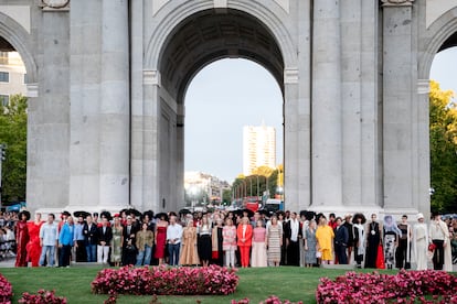 Madrid Es Moda Opens Madrid Fashion Week With A Fashion Show In Puerta De Alcala