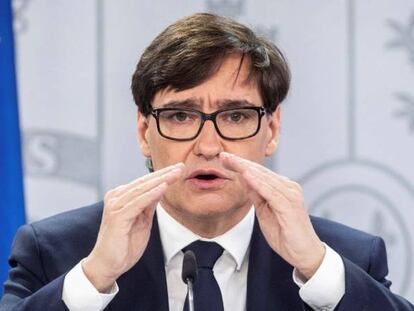 El ministro de Sanidad, Salvador Illa, durante la rueda de prensa de este viernes en Moncloa.