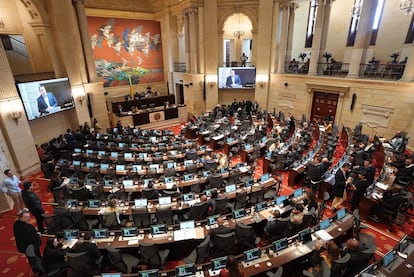 Sesión en la Cámara de Representantes, Bogotá, Colombia.