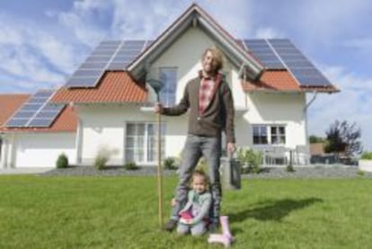 Paneles solares en una vivienda.