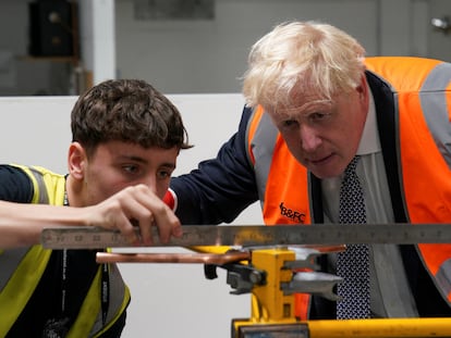 Boris Johnson, este jueves, en una escuela de formación técnica en Blackpool