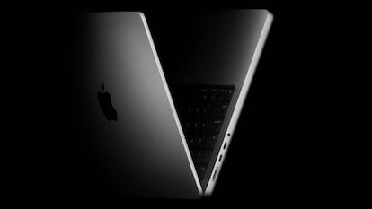 Lateral del nuevo MacBook de 14 pulgadas M5