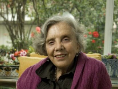 La escritora Elena Poniatowska.