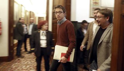 Congreso de los Diputados. Reuni&oacute;n de la Junta de Portavoces. Los diputados de Ahora Podemos, &Iacute;&ntilde;igo Errej&oacute;n (I&ntilde;igo Errejon) y Xavier Domenech. 