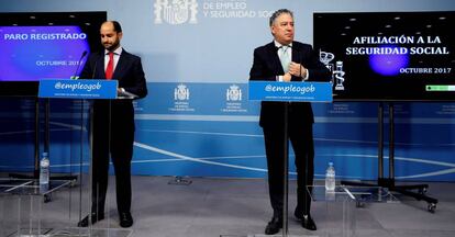 Desde la izquierda: los secretarios de Estado de Empleo; Juan Pablo Riesgo, y de Seguridad Social, Tomás Burgos