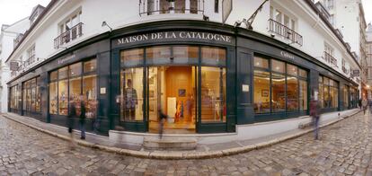 La Maison de la Catalogne (a dalt) —des de fa uns anys, tancada—, va ser l’exponent més espectacular de la voluntat de presència catalana a Europa en l’etapa pujolista;