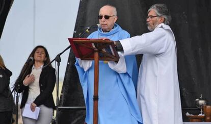 El obispo Agustín Radrizzani en la misa celebrada el sábado en Luján.