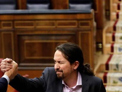 PSOE y Podemos aparcan la creación de nuevos impuestos para facilitar el pacto de la reconstrucción