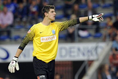 Courtois, en un partido con el Genk.