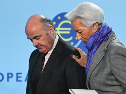 Christine Lagarde, Presidenta del BCE y el vicepresidente del supervisor, Luis de Guindos.